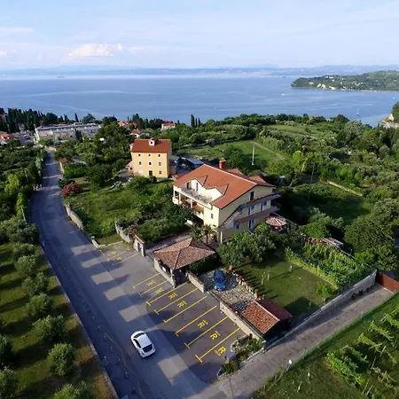 Apartmaji Jelena Piran Exterior photo