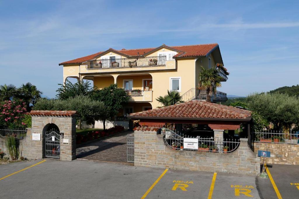 Apartmaji Jelena Apartment Piran
