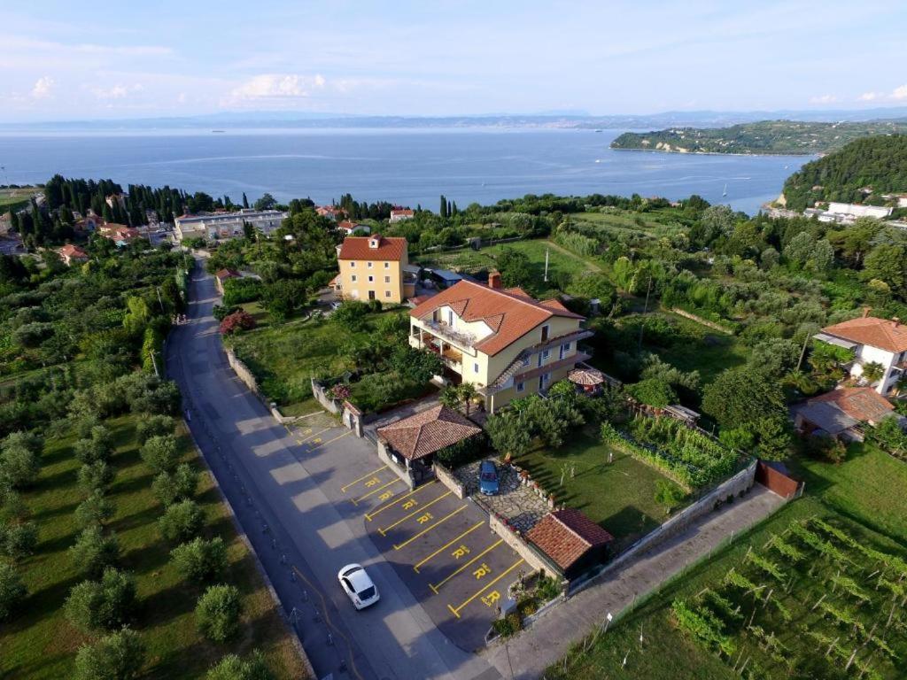 Apartman Apartmaji Jelena *