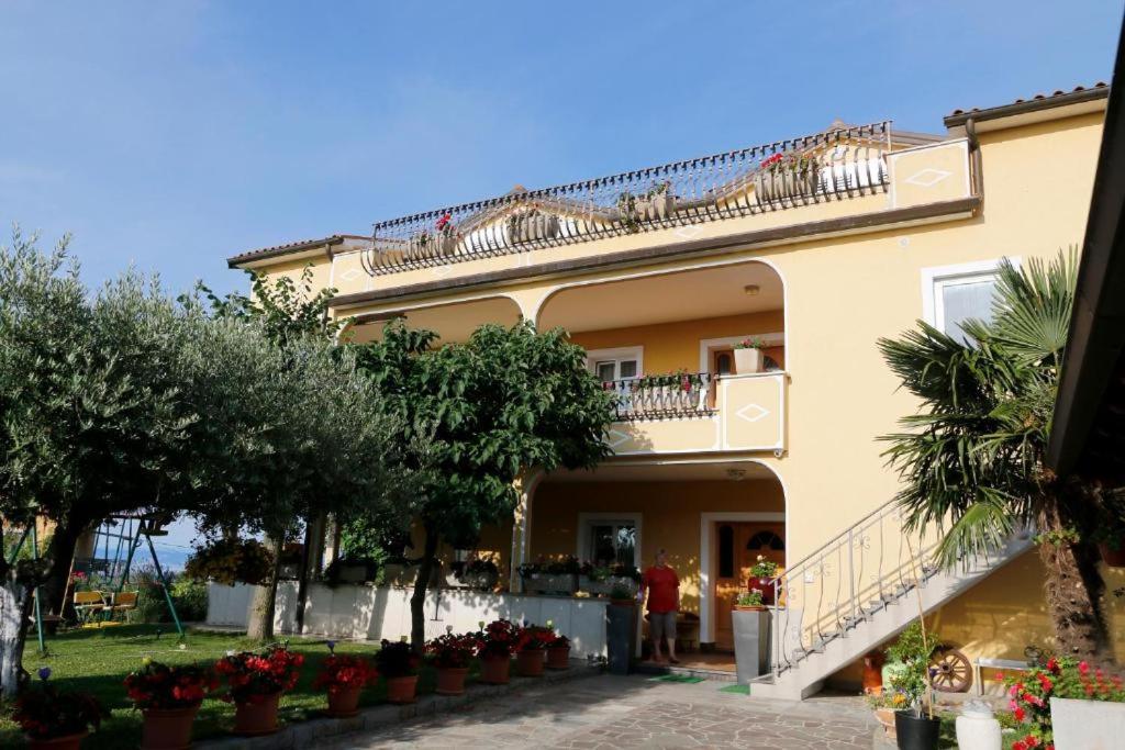 Apartman Apartmaji Jelena *